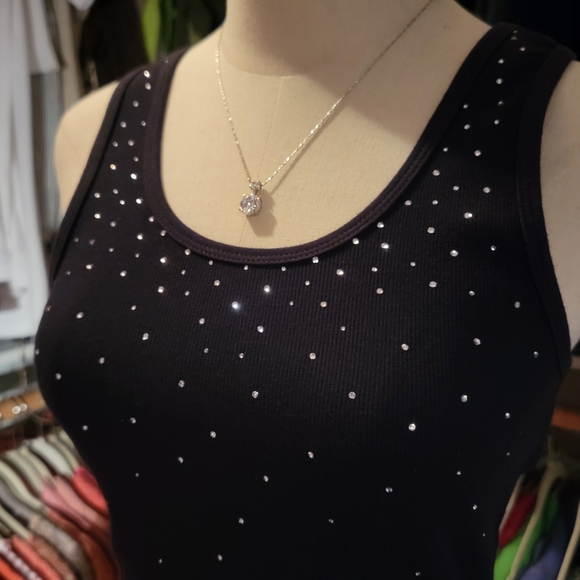 TIA TOO! ♡ Gorgeous Vintage Black Tank Top w/Sweet Bursts of Rhinestones L (S/M) - Picture 5 of 16